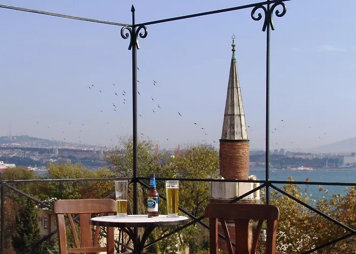 佐伊女皇酒店 4*