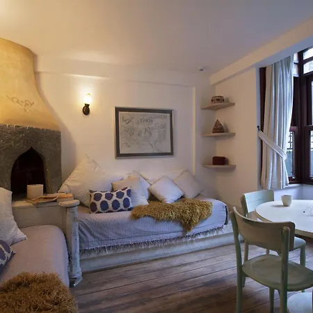 إمبريس زوي 4*