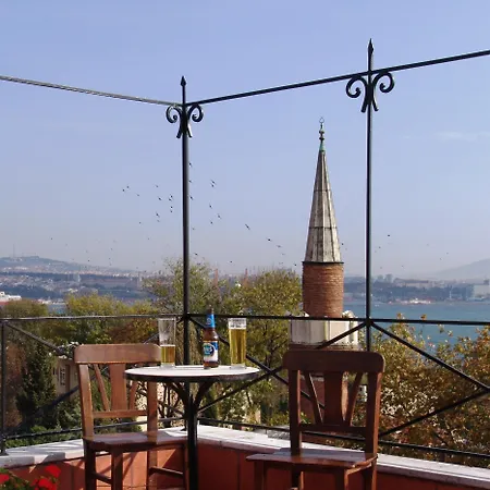 إمبريس زوي 4*