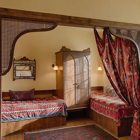 Empress Zoe Istambul